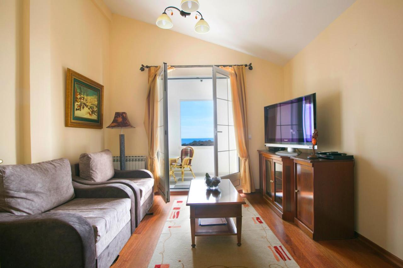 Royal Holiday Apartments Sveti Stefan Exteriör bild