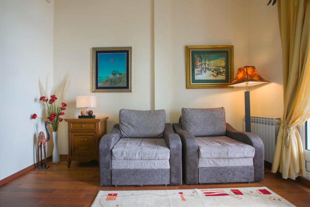 Royal Holiday Apartments Sveti Stefan Exteriör bild